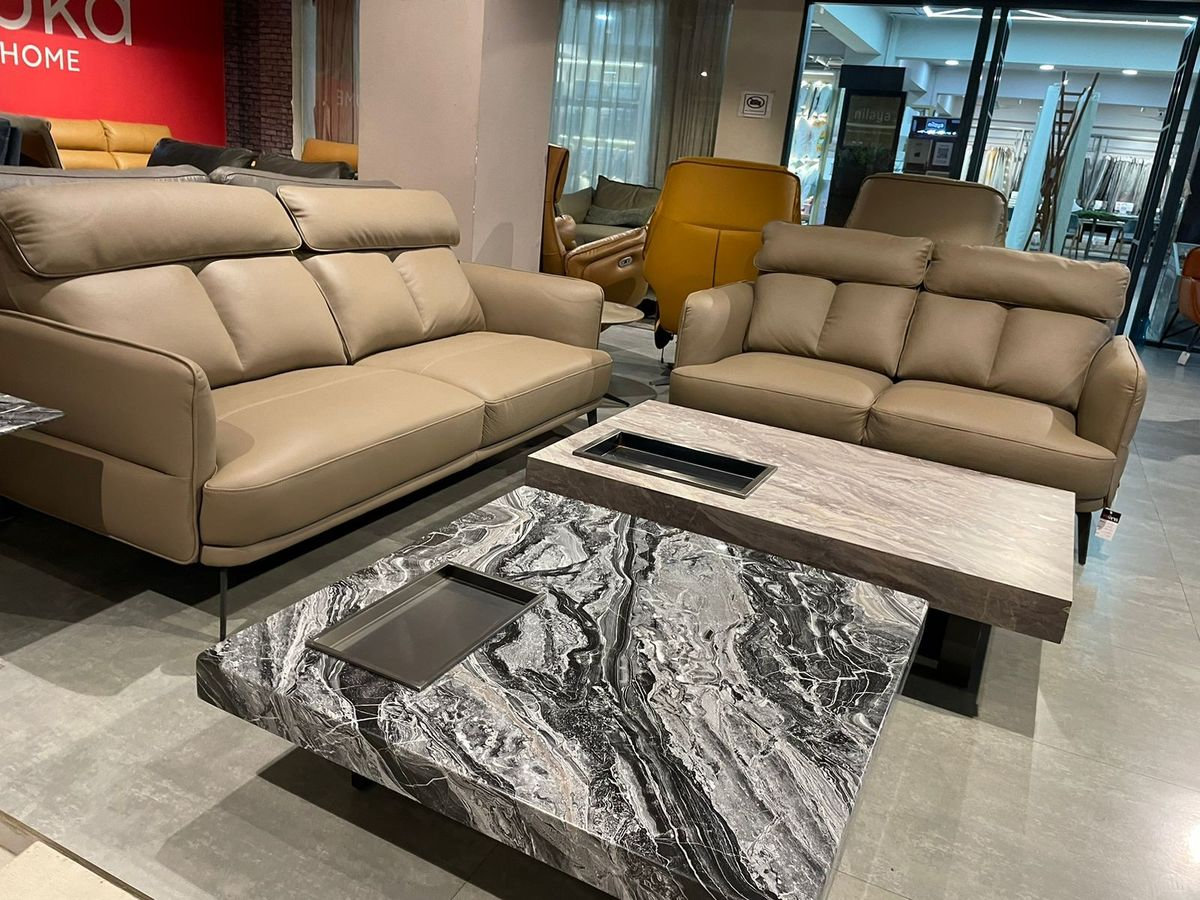 Mẫu bọc ghế sofa da màu nâu be hiện đại 